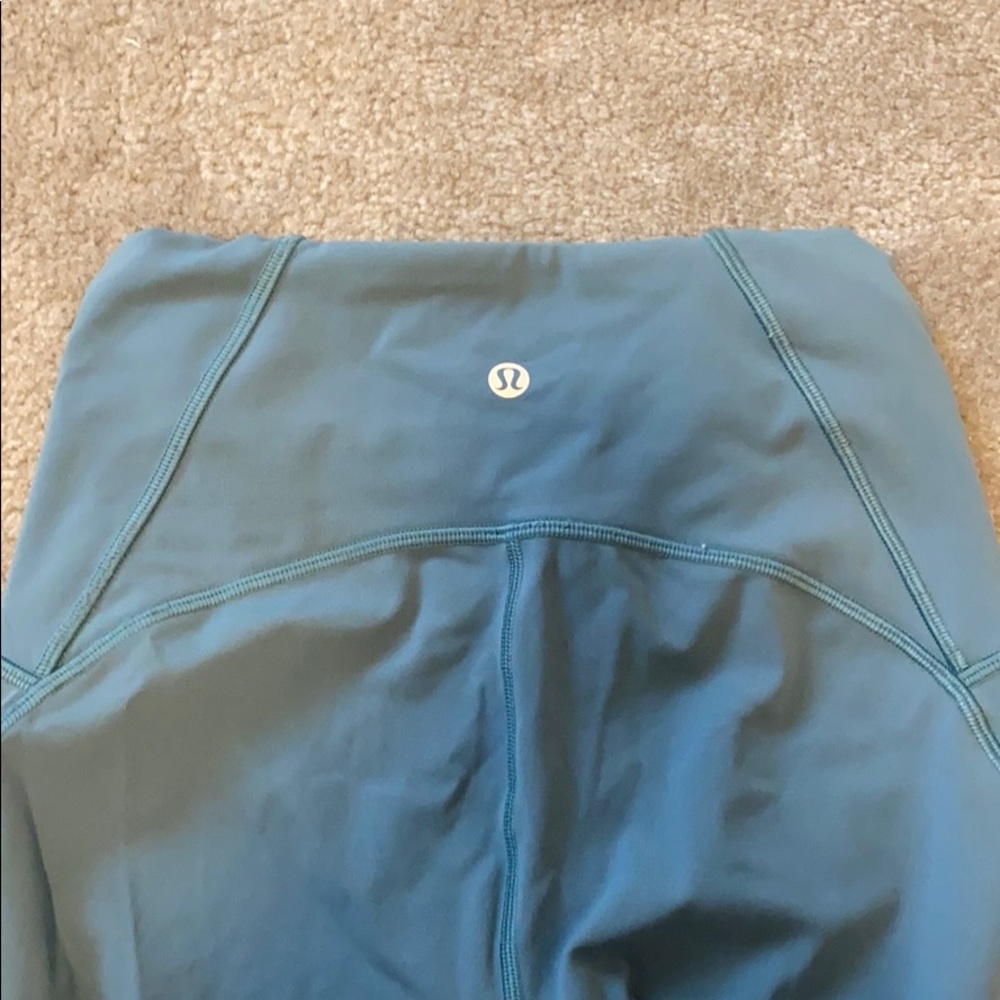 Lululemon leggings